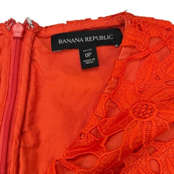 Banana Republic Lace V-Neck Dress Size 0P Geo Red - Picture 6 of 8